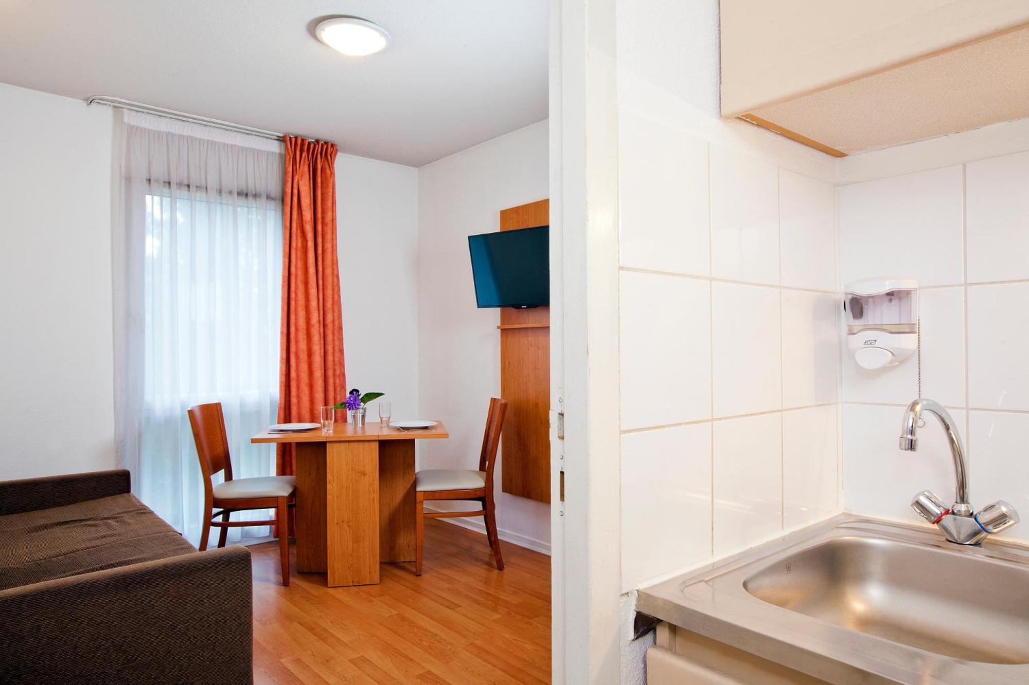 Aparthotel Sejours & Affaires Nantes La Beaujoire Pokoj fotografie